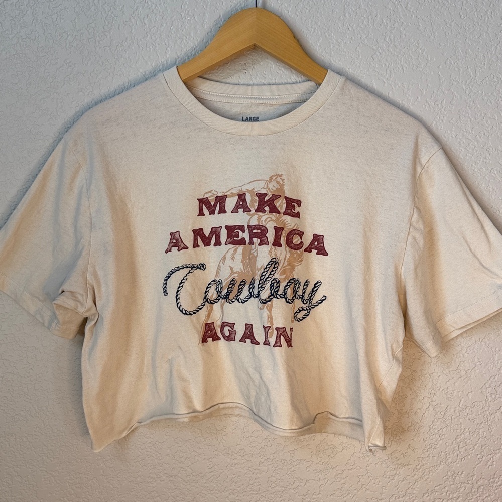 Make America Cowboy Again T-Shirt Cropped Tan Red size Large - Picture 3 of 7